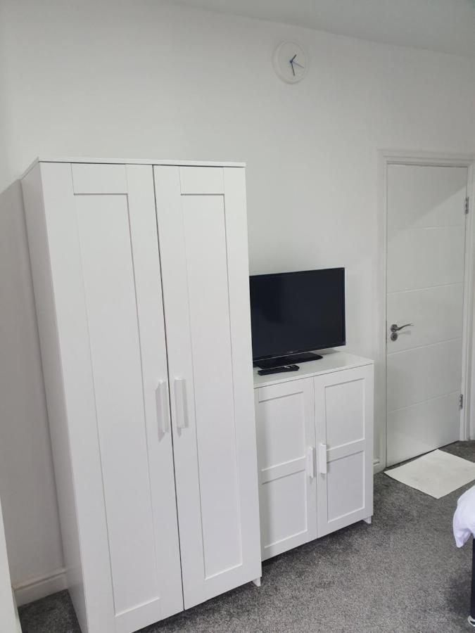 Beautiful Rooms Shaw St And Pine St Bury  Exteriör bild