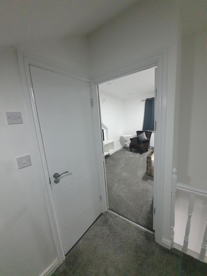 Beautiful Rooms Shaw St And Pine St Bury  Exteriör bild