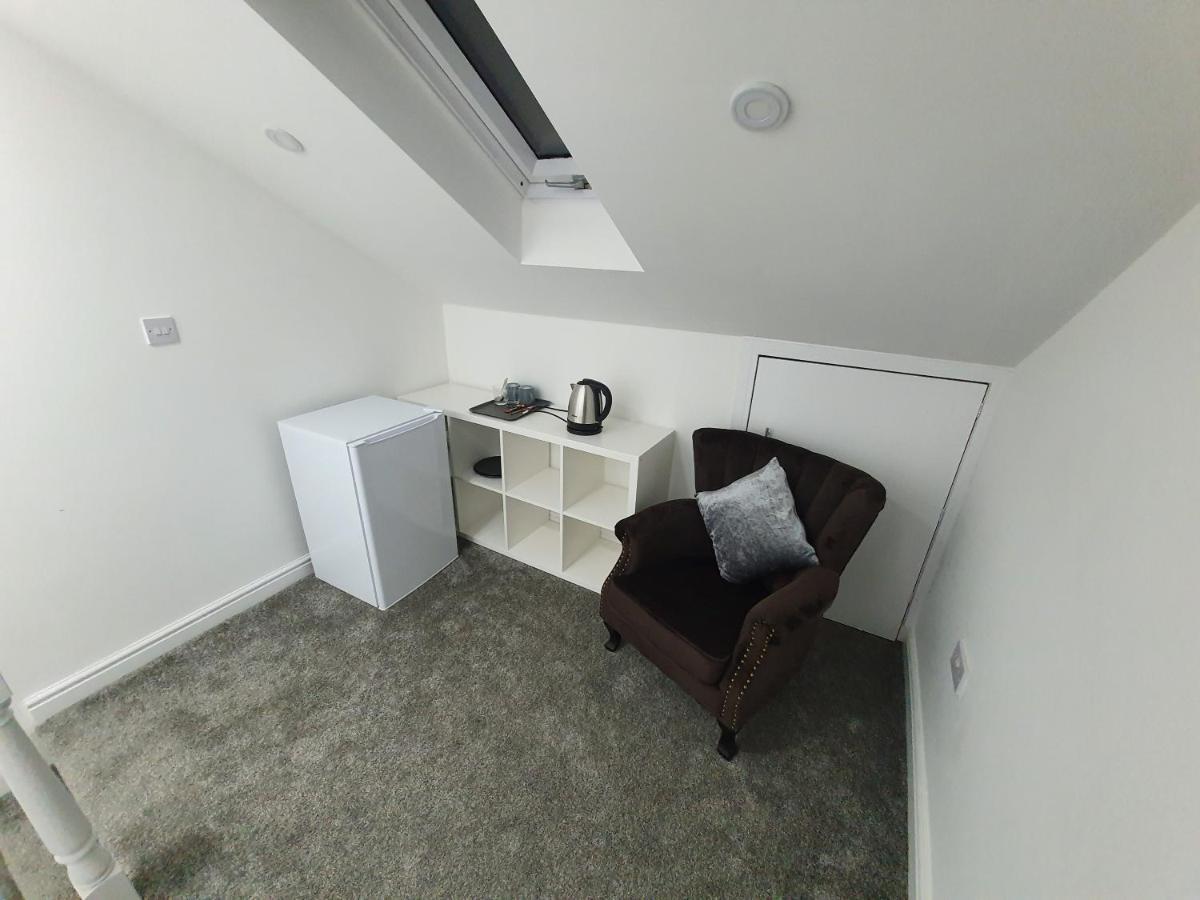 Beautiful Rooms Shaw St And Pine St Bury  Exteriör bild