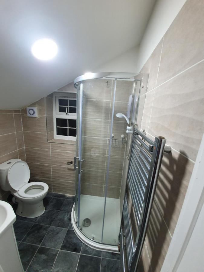 Beautiful Rooms Shaw St And Pine St Bury  Exteriör bild